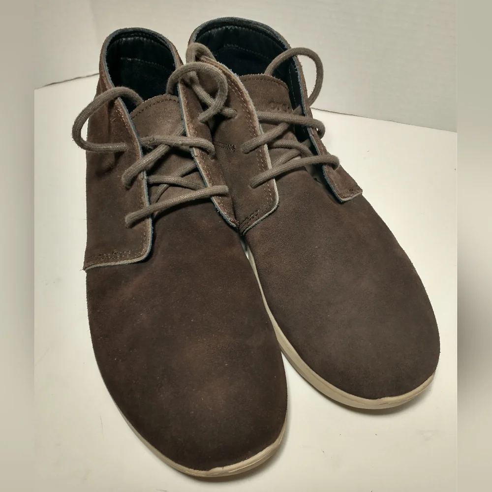 CROCS‎ Men's Dark Brown Kinsale Chukka Suede Boots, Size 10, Dapper